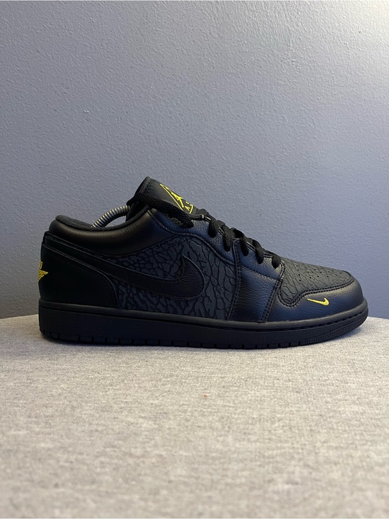 Nike Other - Nike Air Jordan 1 Low SE Black Anthracite Yellow Men’s Shoe Size 10 IM6568-010